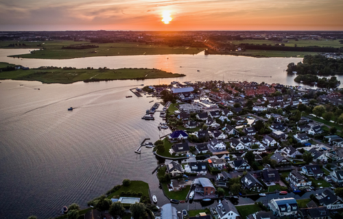 Kaag luchtfoto Kagerplassen.jpg Kaag luchtfoto Kagerplassen.jpg